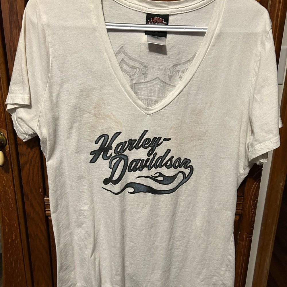 Harley-Davidson Cream V-Neck Tee